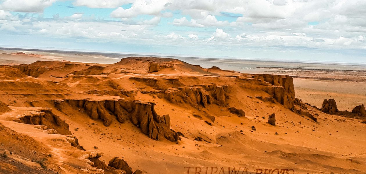 Il Gobi è il deserto della Mongolia, molto noto e sempre seducente, non risparmia mai le emozioni e i colori