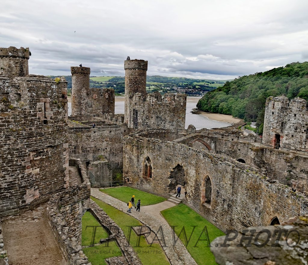 Convy castello e borgo medievale  UNESCO 